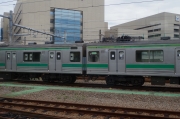帯がボロボロの埼京線